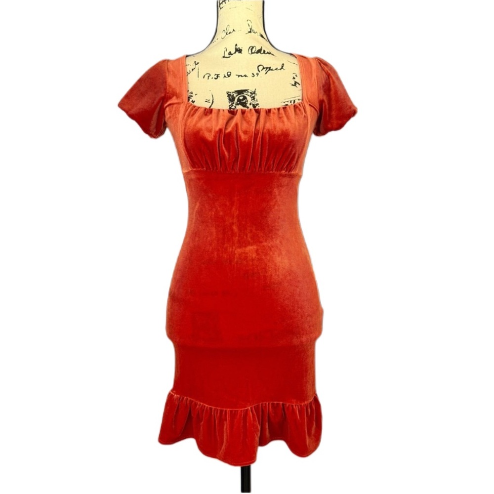 Forever 21 Velvet Dress